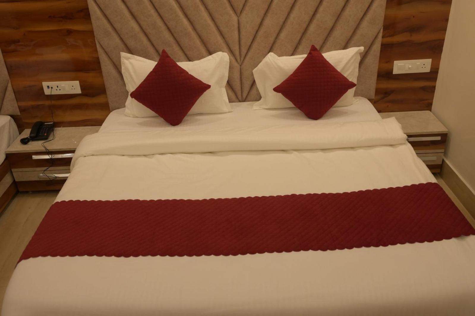 Hotel Udit Inn Rudraprayāg Buitenkant foto