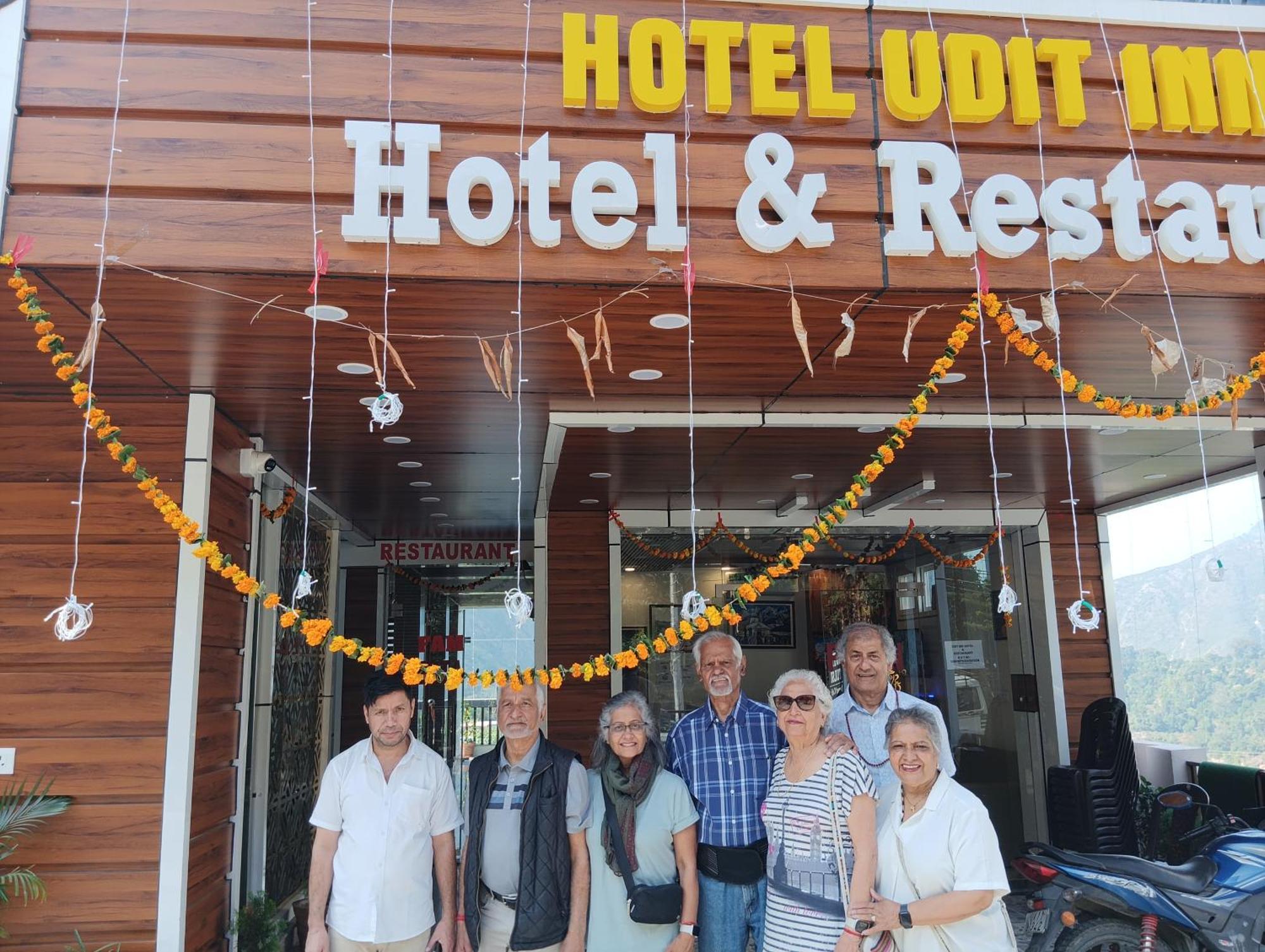 Hotel Udit Inn Rudraprayāg Buitenkant foto